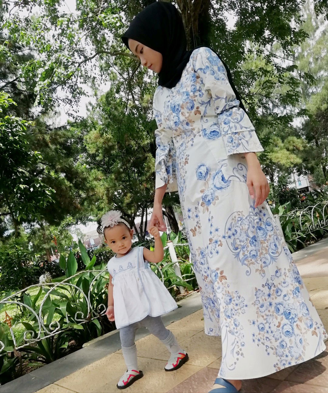 Raufuyola Maytiara profile icon