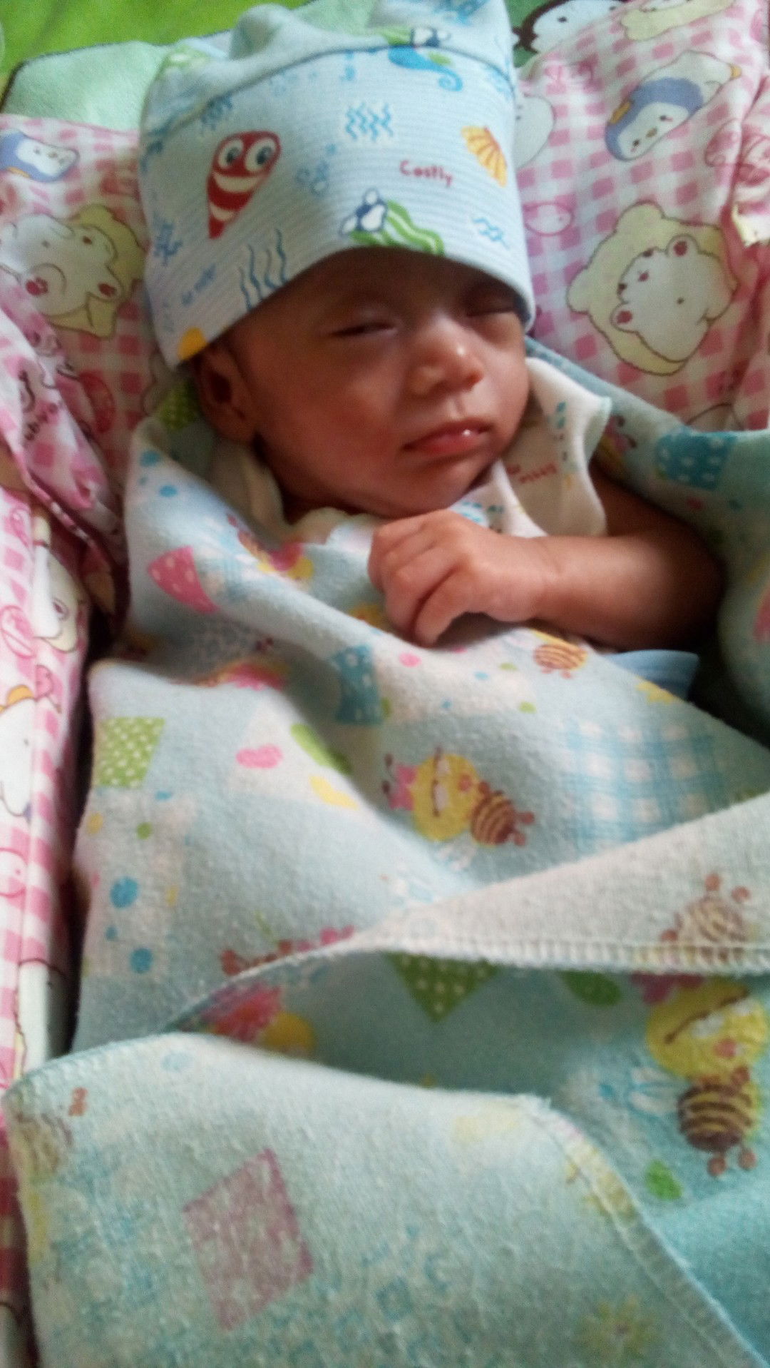 anaku lahir di 35week karna preeklamsia