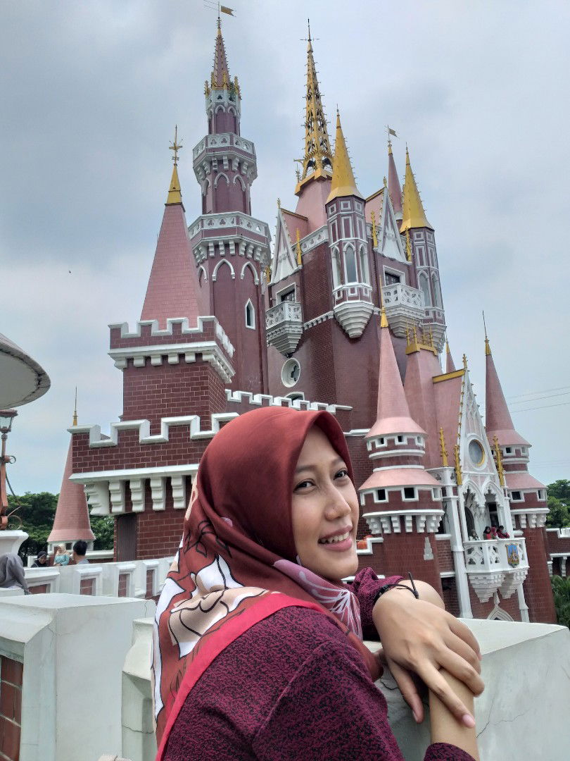 wiwit widianti profile icon