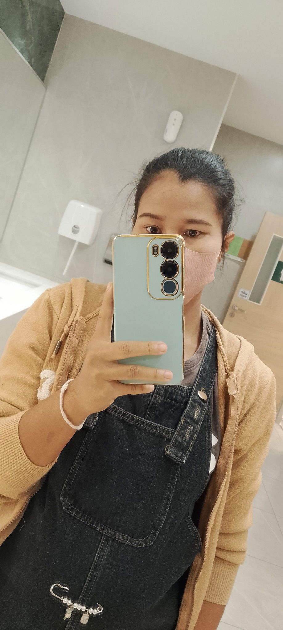 Ainthuon Jongsoong profile icon