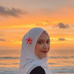 Novita Putrii profile icon