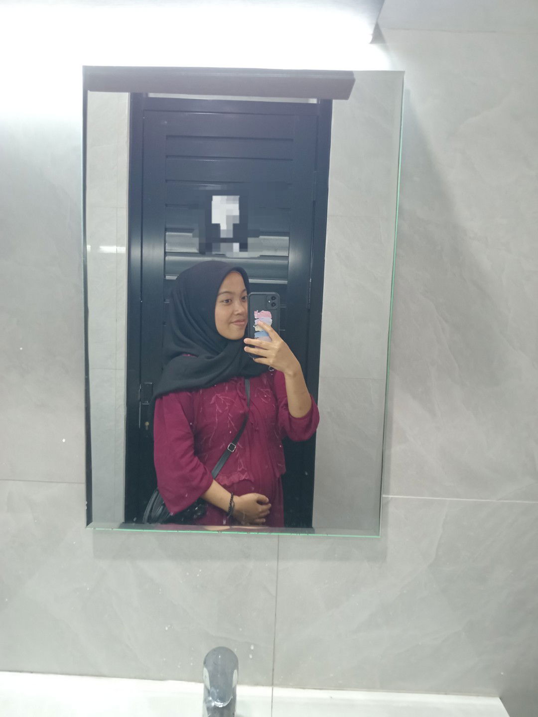 anita trihartani profile icon