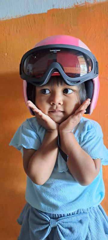 Restiana Indah profile icon