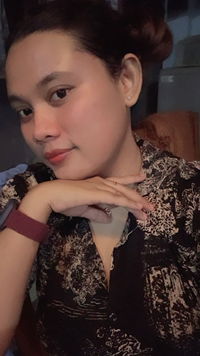 Riza wijayanti profile icon