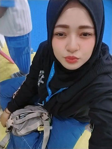 Dewi Utari Handayani profile icon