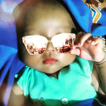 layli nur farida profile icon