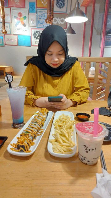 Nur Fadlila R profile icon