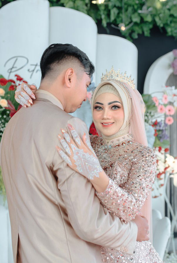 Putri Ayuwd profile icon