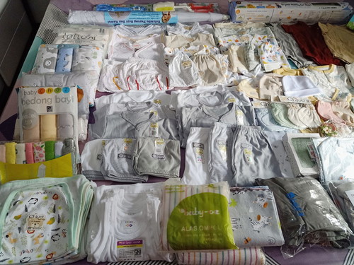 Perlengkapan Baby and Mom