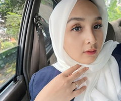 mia oktaviasari profile icon