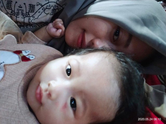 anies avivah profile icon