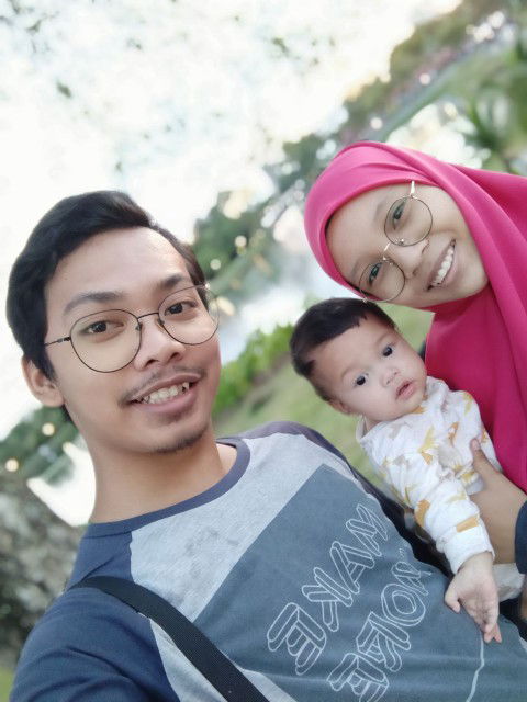 nazrin iqbal profile icon