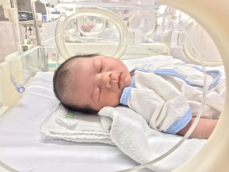 อาเดลมารายงานตัวครับ