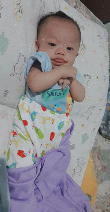 berat anak di garis kuning.