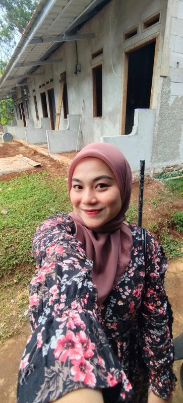 Widia Sari profile icon