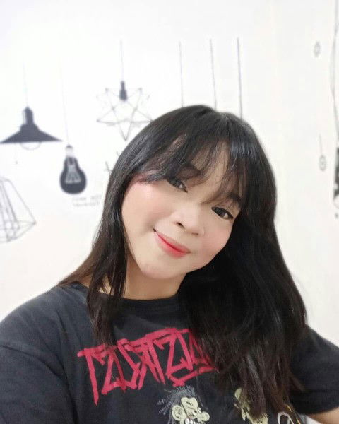 agnes tyas profile icon