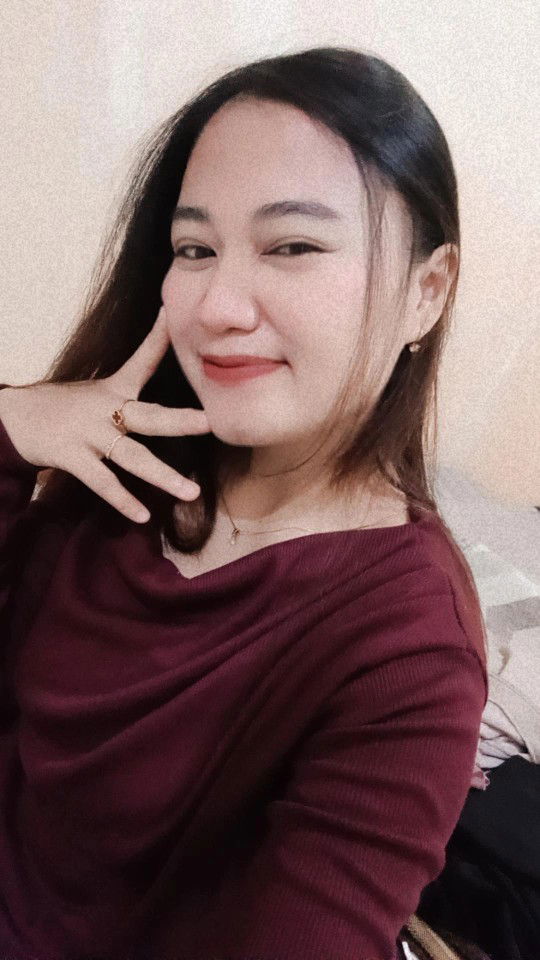 Lia Oktaviani profile icon