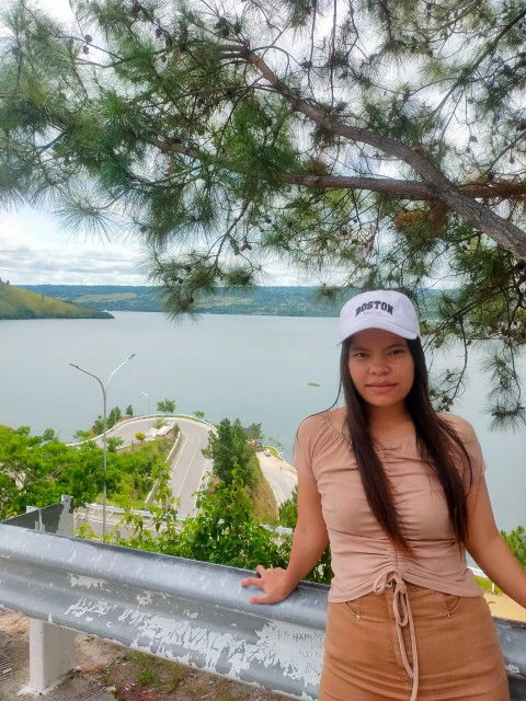 Mey Cristina profile icon