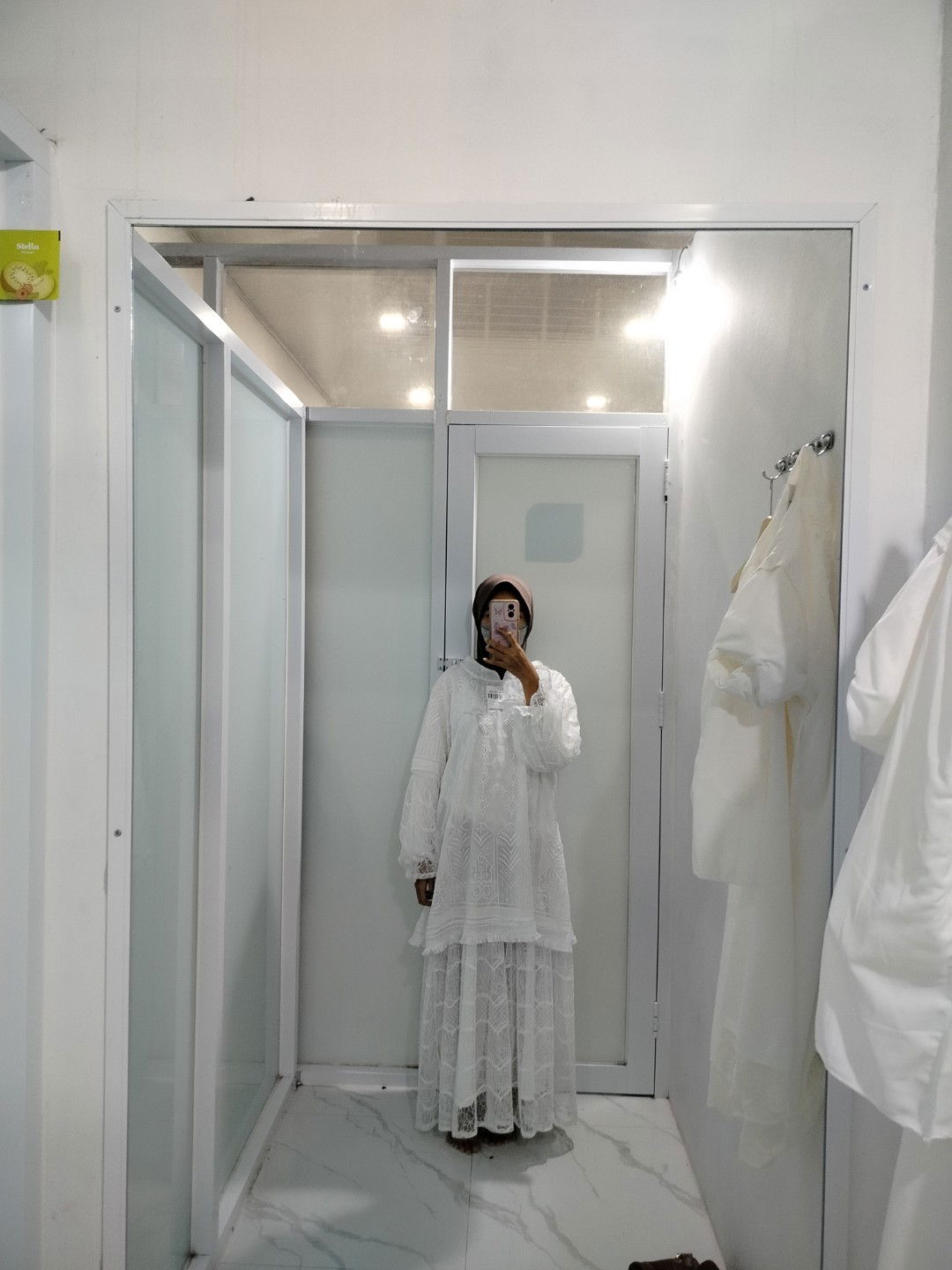 Dina Oktafiana profile icon