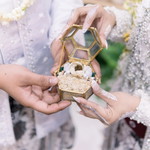 Indah sari profile icon