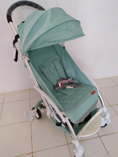 umur berapa bisa pake stroller??