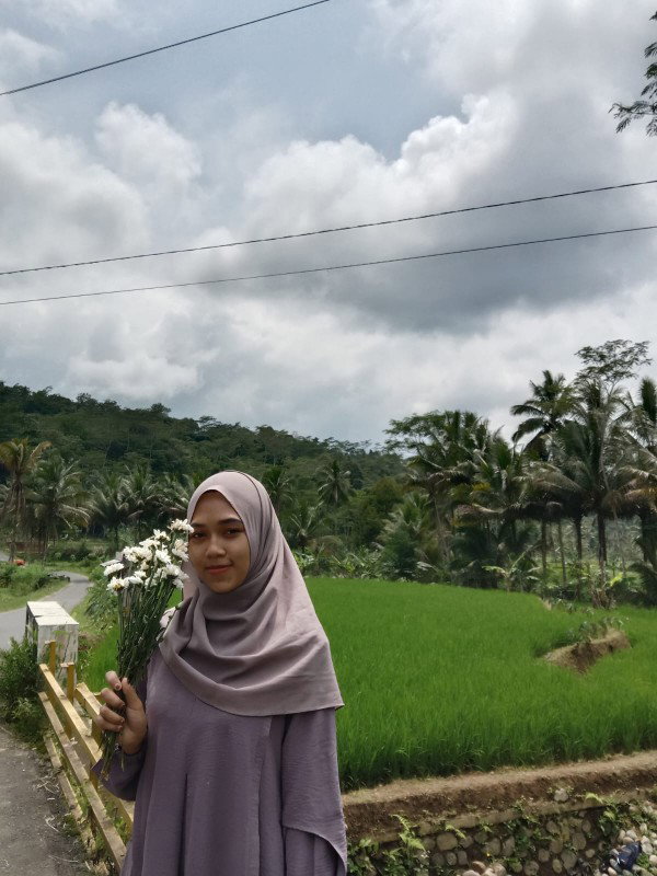 Sefi Andriyani profile icon