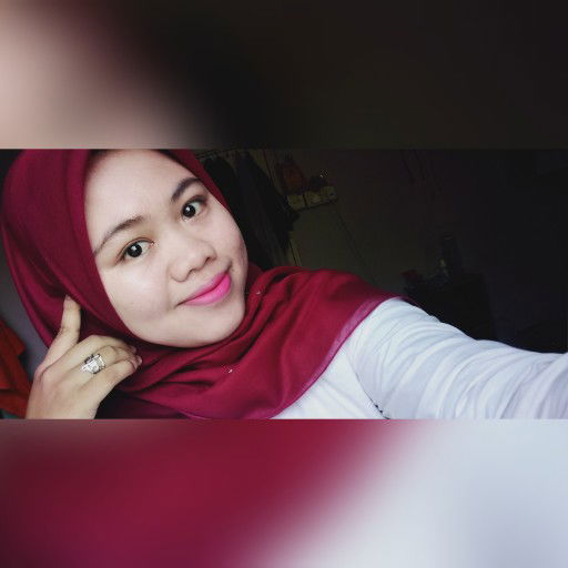 Nadia Ikaa profile icon