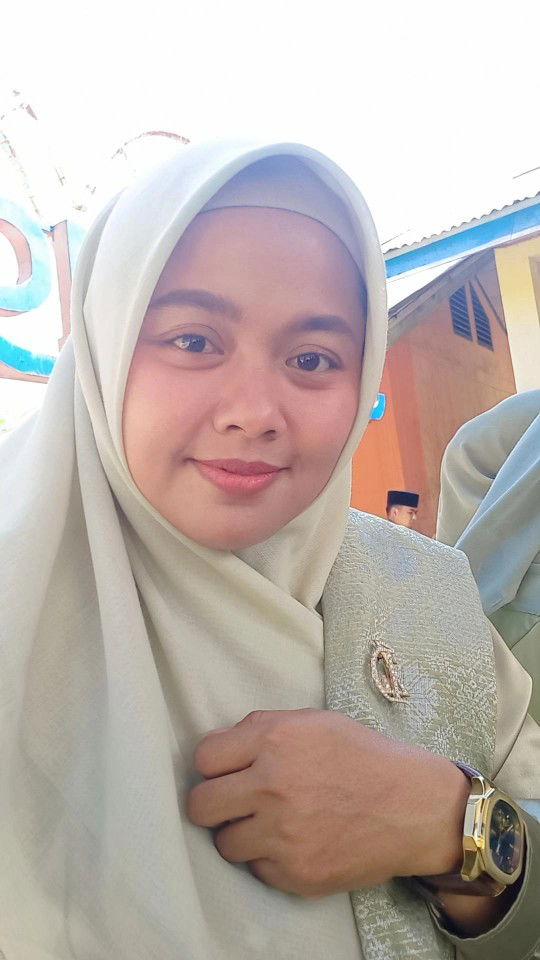 Adhella Kasmita  profile icon