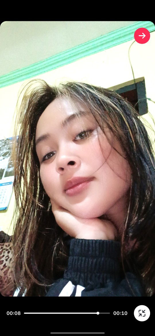 Khoirun Nisa' profile icon