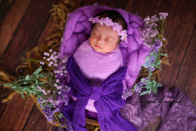 Numpang Lewat Bunda - Bunda