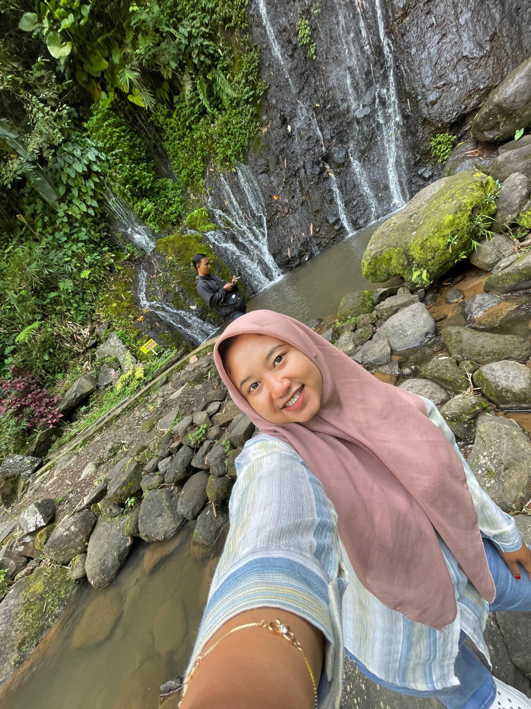 Yunita Widya Ningrum profile icon