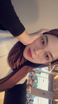 Farah Dwi Yanti profile icon