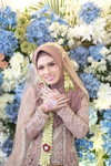 dewi hidayati profile icon