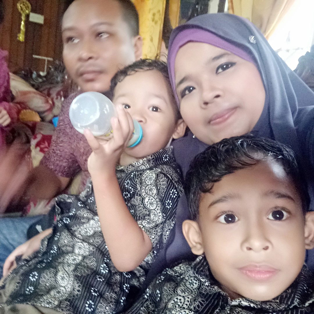 ainaaainuddin profile icon