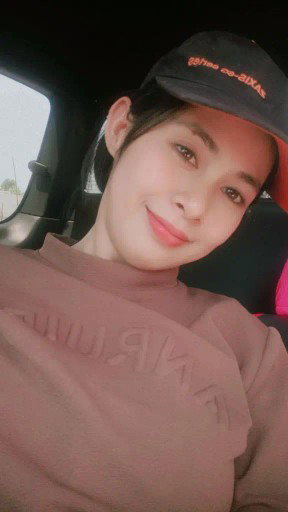 Aom Chanakarn profile icon