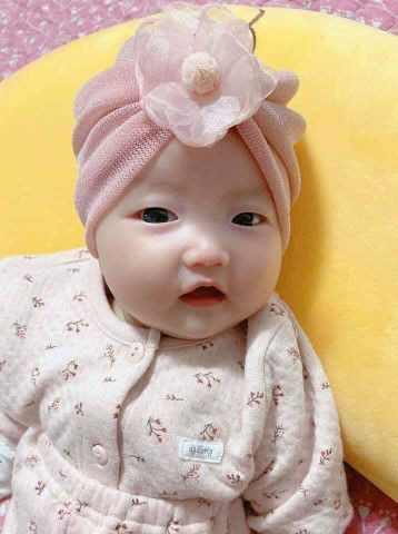 maura sadena profile icon