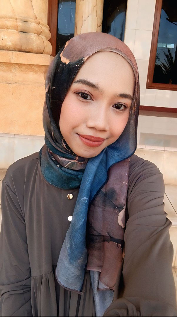 Khoerunnisa Nurhidayah profile icon