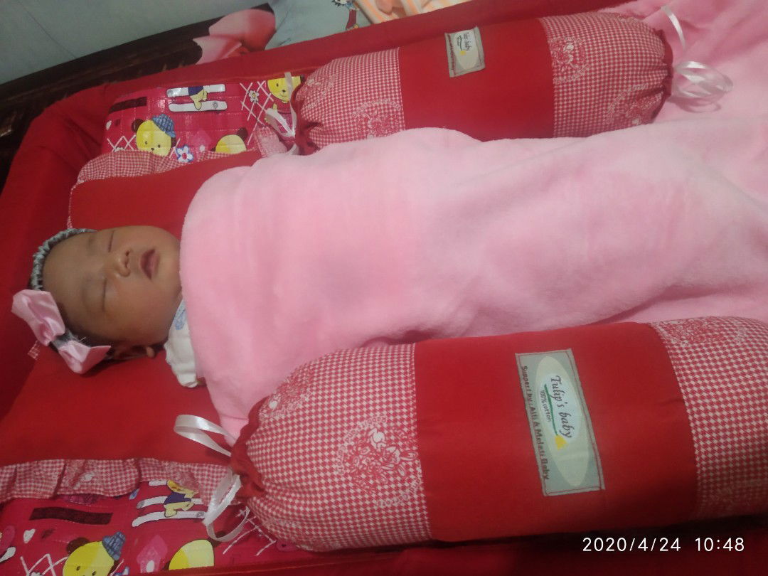 lounching baby girl