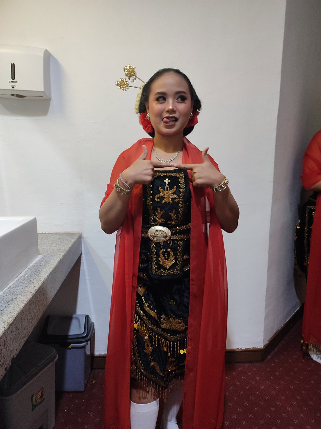 Fitri Zahra profile icon