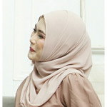 D'wi Astuti profile icon