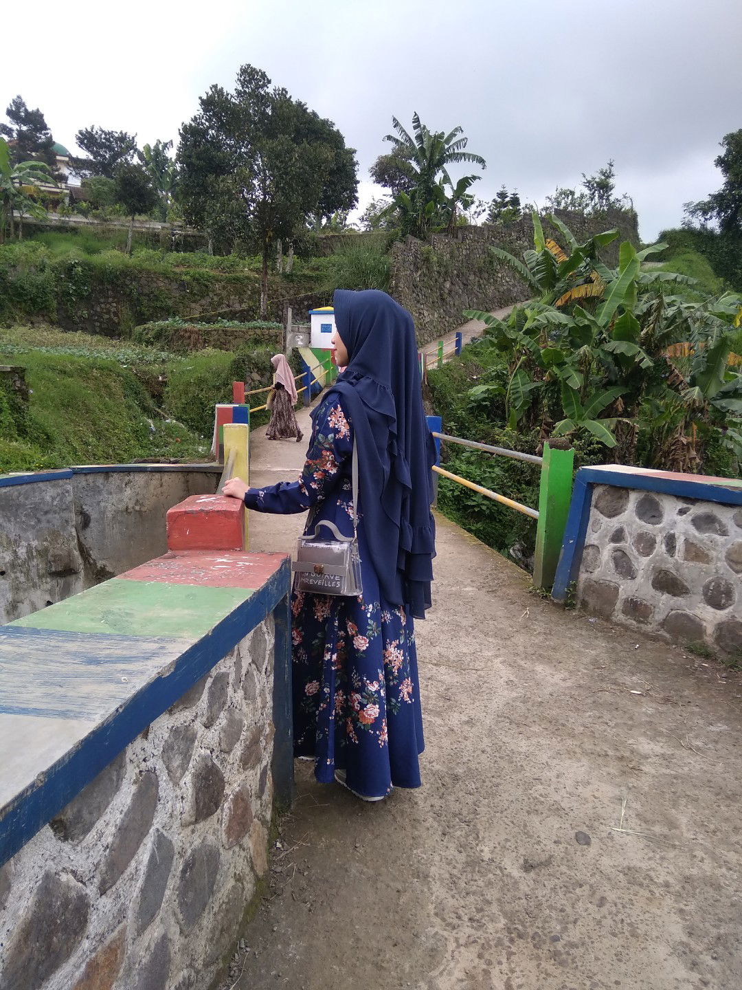 Riri Aryani profile icon