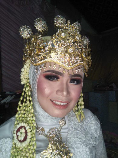 Syifa Fauziah profile icon