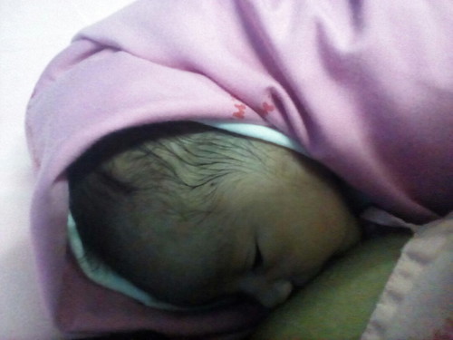 คลอดแล้วคร่าาา