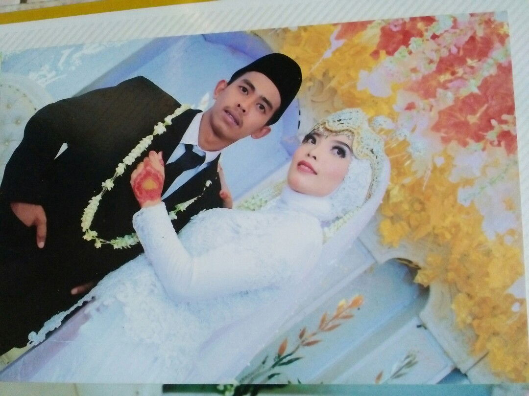 indah sr profile icon