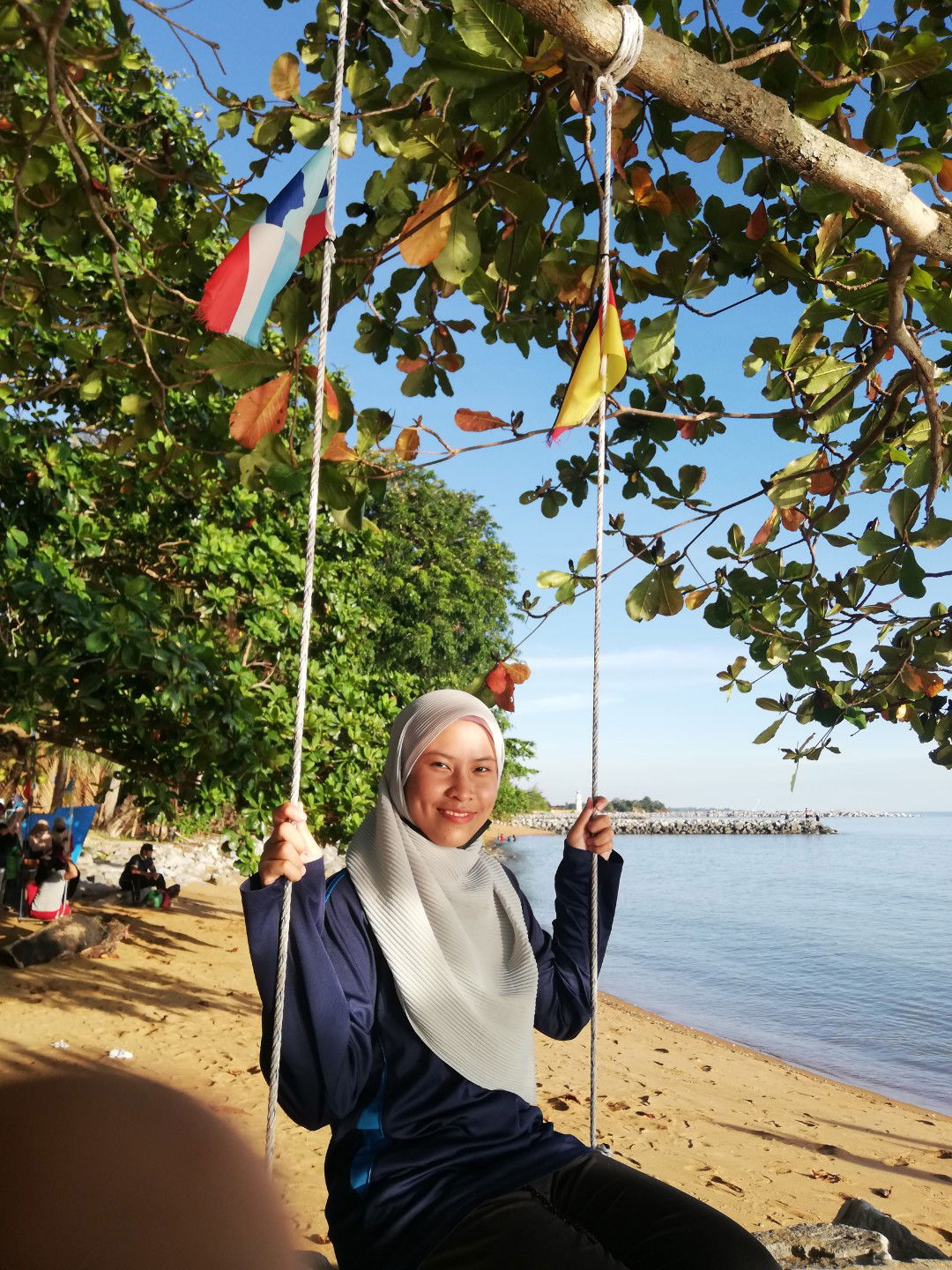 Anis Syakyeirah profile icon