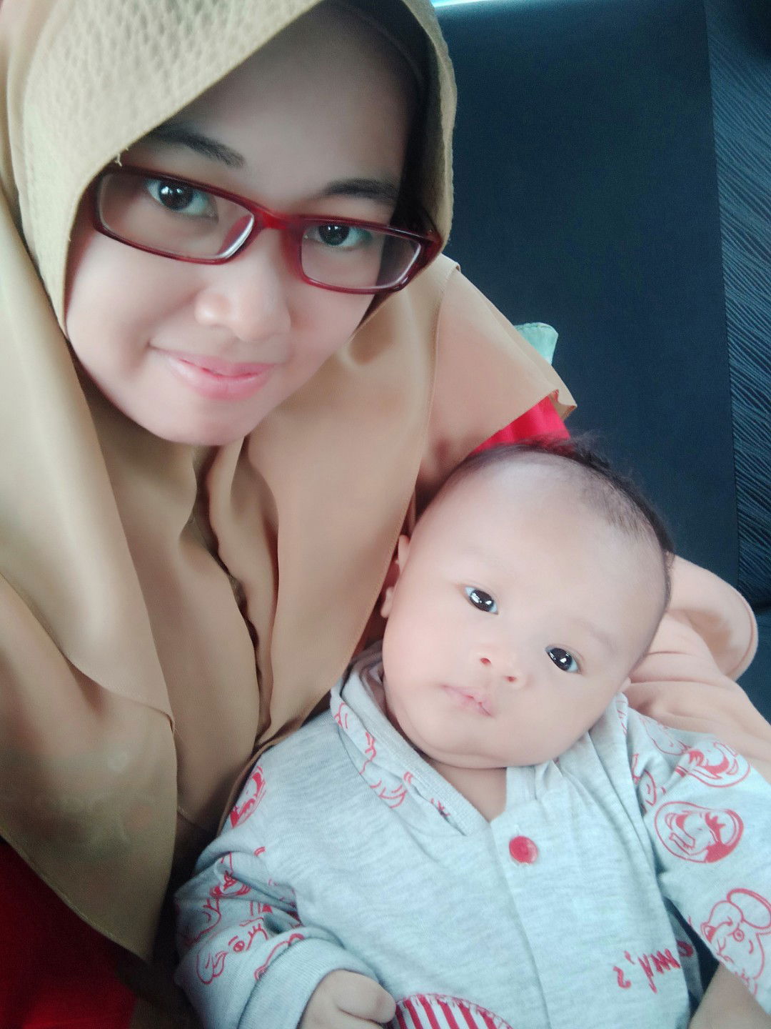 Ratna Ai Renz profile icon