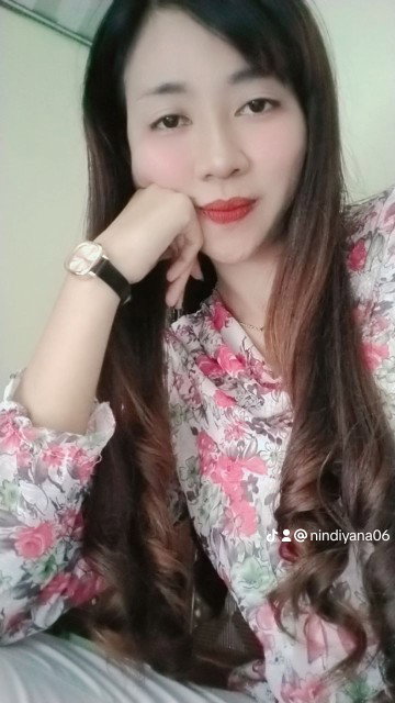 NindiYana Krisdayanti profile icon