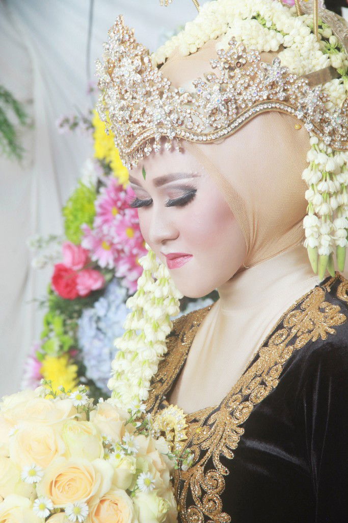 Adina Noer Hikmah R profile icon