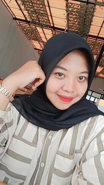 Sinta Nadifa profile icon
