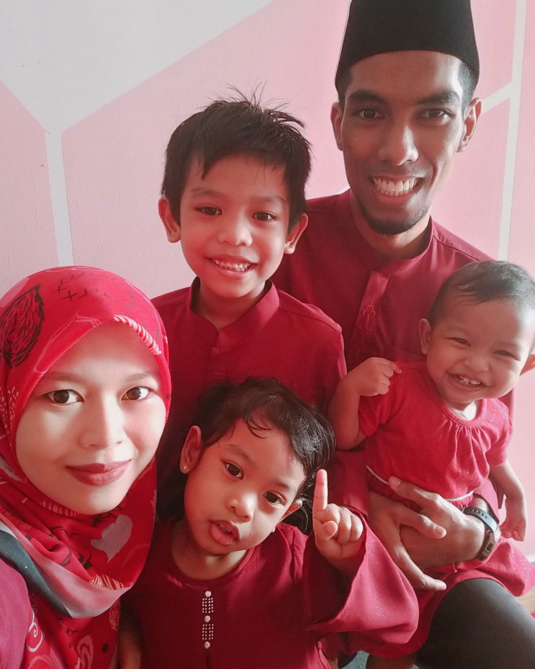 Nur Shafika profile icon